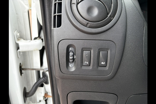 Renault Master T35 2.3 dCi 145pk Euro6 L2H2 Energy CAMERA/DAB/NAVI/CRUISE/PDC/TREKHAAK2.500KG