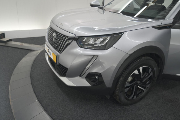 Peugeot e-2008 EV Allure 50 kWh | SOH=96.7 % | 3 Fase Laadfunctie | Camera | Navigatie | Parkeersensoren | Apple Carplay