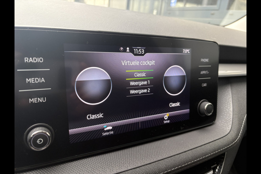 Škoda Fabia 1.0 TSi 95pk Business Edition 5-drs. PANORAMADAK/KEYLESS/VIRTUAL/CARPLAY/PDC/ADAPT.CRUISE/WINTERPACK