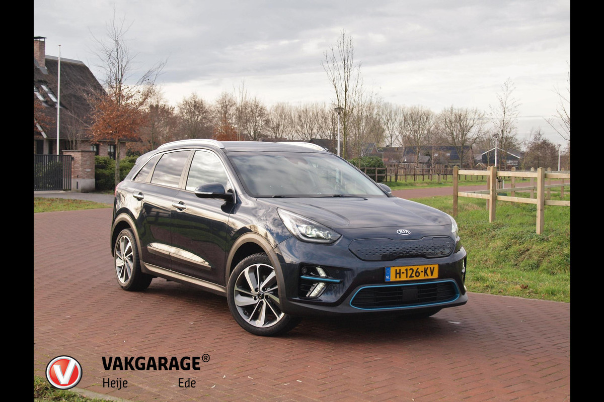 Kia e-Niro ExecutiveLine 64 kWh | Camera | Apple Carplay | Cruise Control | JBL | Leer |