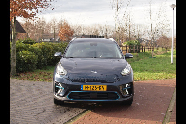 Kia e-Niro ExecutiveLine 64 kWh | Camera | Apple Carplay | Cruise Control | JBL | Leer |