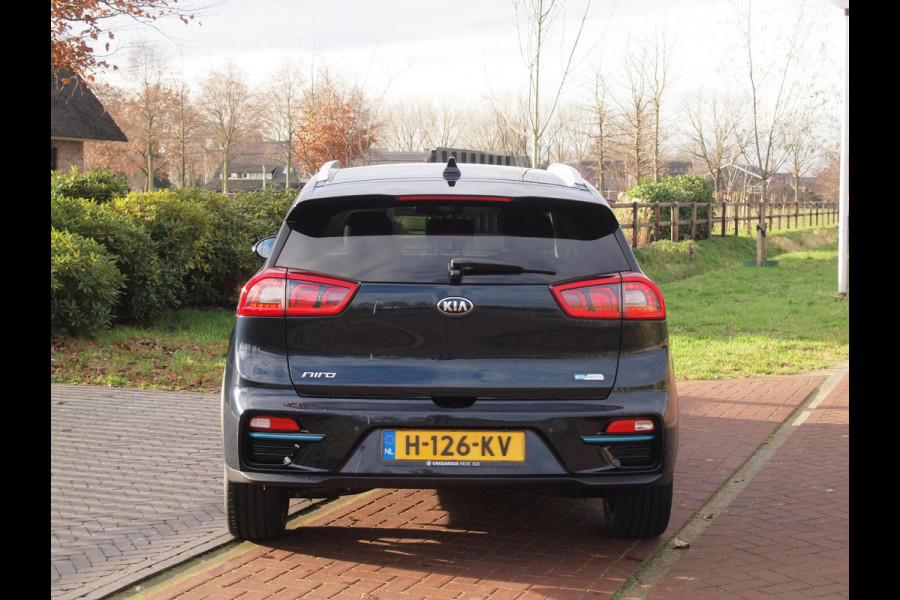 Kia e-Niro ExecutiveLine 64 kWh | Camera | Apple Carplay | Cruise Control | JBL | Leer |