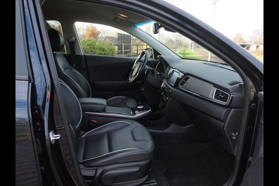 Kia e-Niro ExecutiveLine 64 kWh | Camera | Apple Carplay | Cruise Control | JBL | Leer |