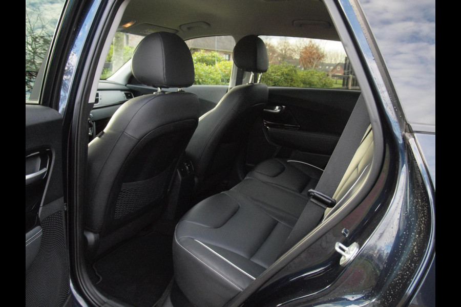 Kia e-Niro ExecutiveLine 64 kWh | Camera | Apple Carplay | Cruise Control | JBL | Leer |