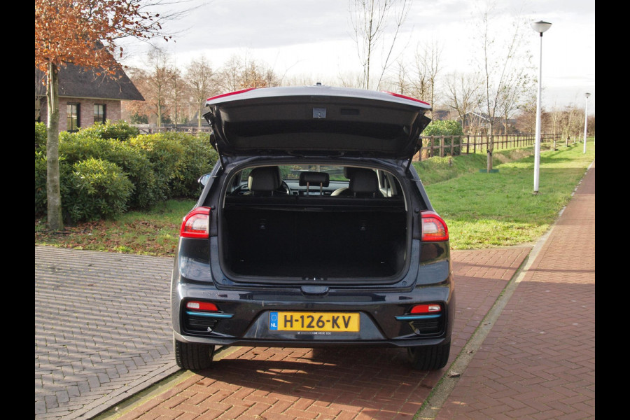 Kia e-Niro ExecutiveLine 64 kWh | Camera | Apple Carplay | Cruise Control | JBL | Leer |