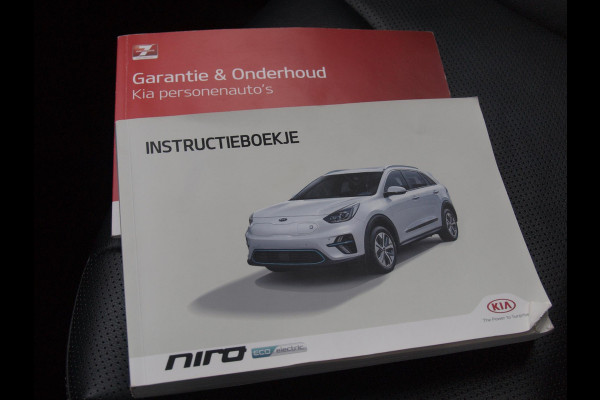 Kia e-Niro ExecutiveLine 64 kWh | Camera | Apple Carplay | Cruise Control | JBL | Leer |