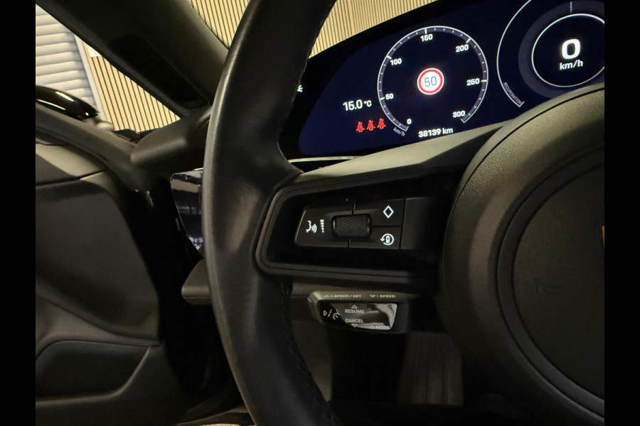 Porsche Taycan 79 kWh 328 PK-SOH 93%-PANORAMA-BIJRIJDER DISPLAY-PASM-CAMERA-ORG. NL