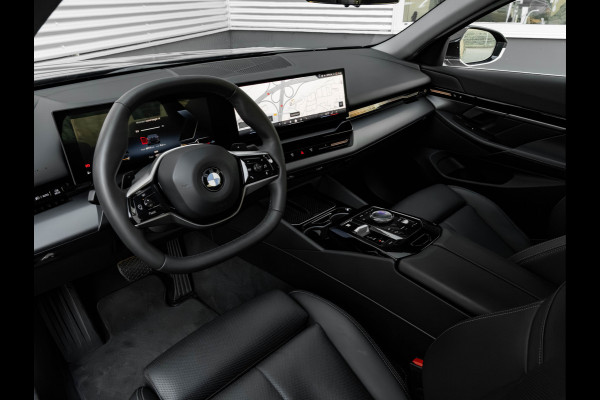BMW 5 Serie 520i - Sportstoelen - Stoelverwarming - Camera - Driving Assistant