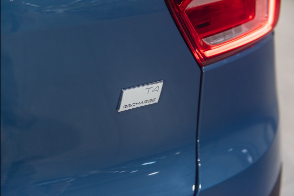 Volvo XC40 T4 Aut. Plug-In Hybrid Core Bright CruiseControl Parkeercamera 211pk