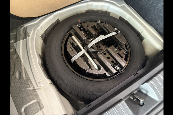 Škoda Kamiq 1.0 TSi 110pk Business Edition LED/VIRTUAL/NAVI/CARPLAY/DAB/PDC/WINTERPACK