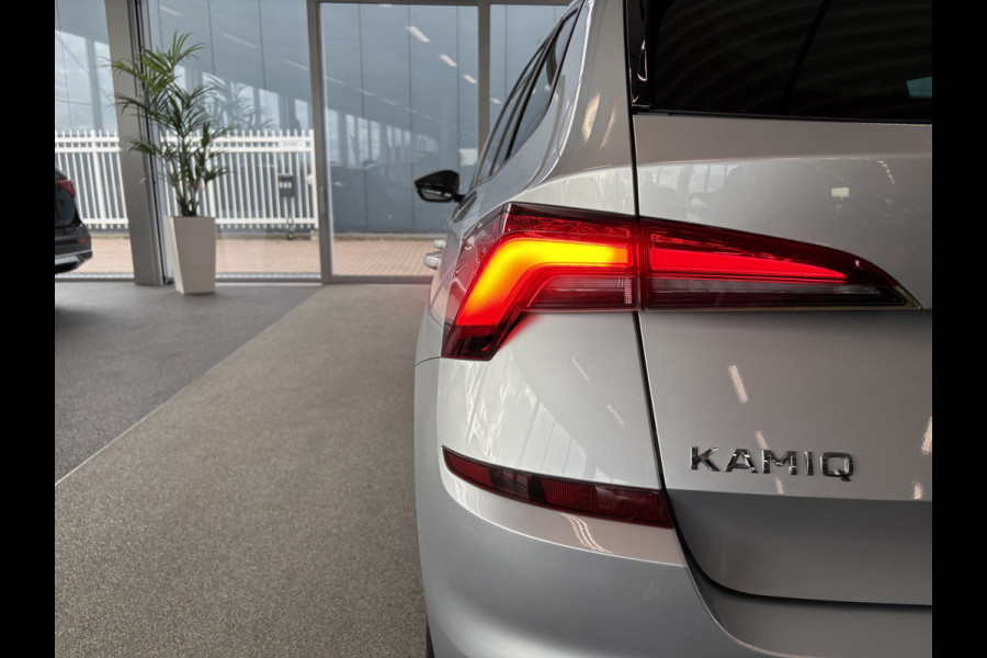 Škoda Kamiq 1.0 TSi 110pk Business Edition LED/VIRTUAL/NAVI/CARPLAY/DAB/PDC/WINTERPACK