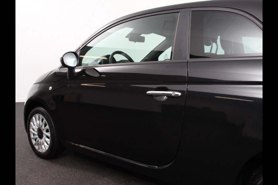 Fiat 500 1.0 Hybrid Lounge+ Airco | Cruise control | Parkeersensor achter | Radio | Navigatie | Apple Carplay/ Android Auto | Lichtmetalen velgen