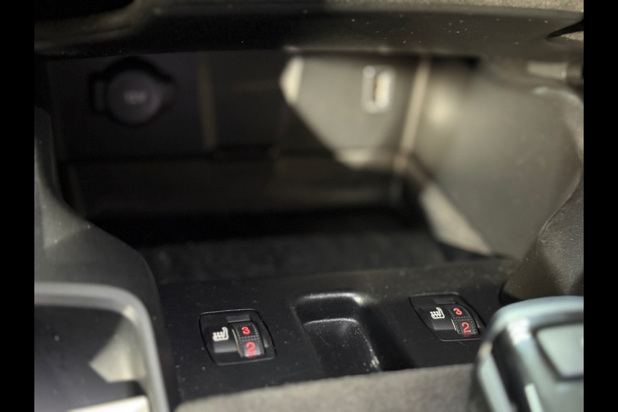 DS 7 Crossback 1.6 PureTech Performance Line | Leder/Alcantara | Trekhaak | Matrix LED | Adaptive Cruise Control