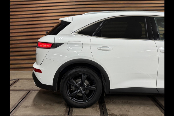 DS 7 Crossback 1.6 PureTech Performance Line | Leder/Alcantara | Trekhaak | Matrix LED | Adaptive Cruise Control