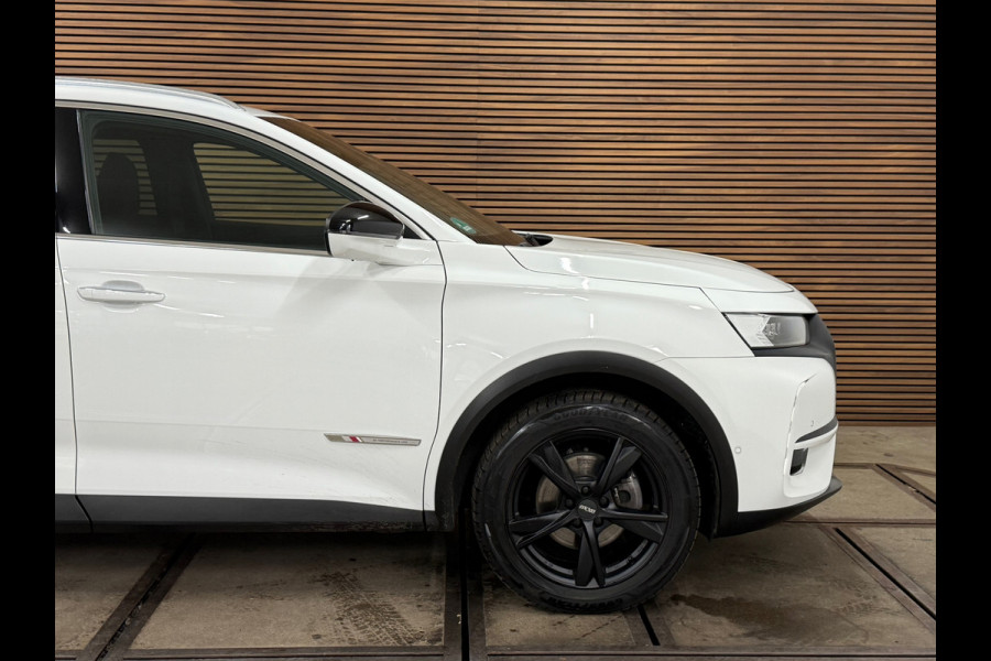 DS 7 Crossback 1.6 PureTech Performance Line | Leder/Alcantara | Trekhaak | Matrix LED | Adaptive Cruise Control