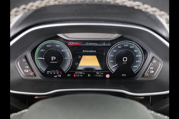 Audi Q3 45 TFSI e Business Edition 245 pk S-tronic | Navigatie | Parkeersensoren | LED koplampen | Stoelverwarming | S-Line interieur |