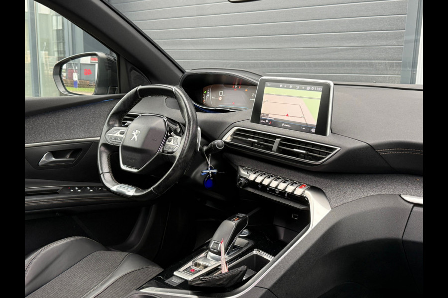 Peugeot 5008 1.6 e-THP GT-Line Pano / Navi / Dealer Onderhouden / Camera /