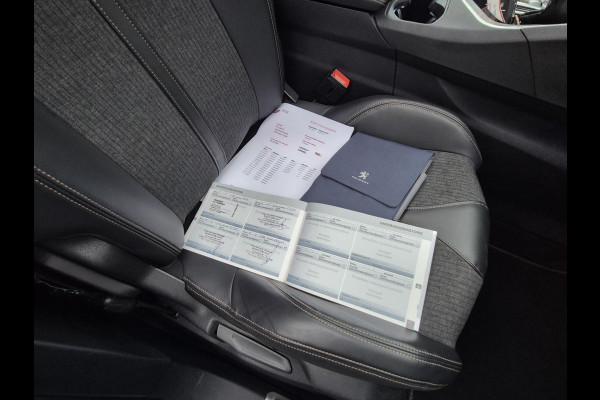 Peugeot 5008 1.6 e-THP GT-Line Pano / Navi / Dealer Onderhouden / Camera /