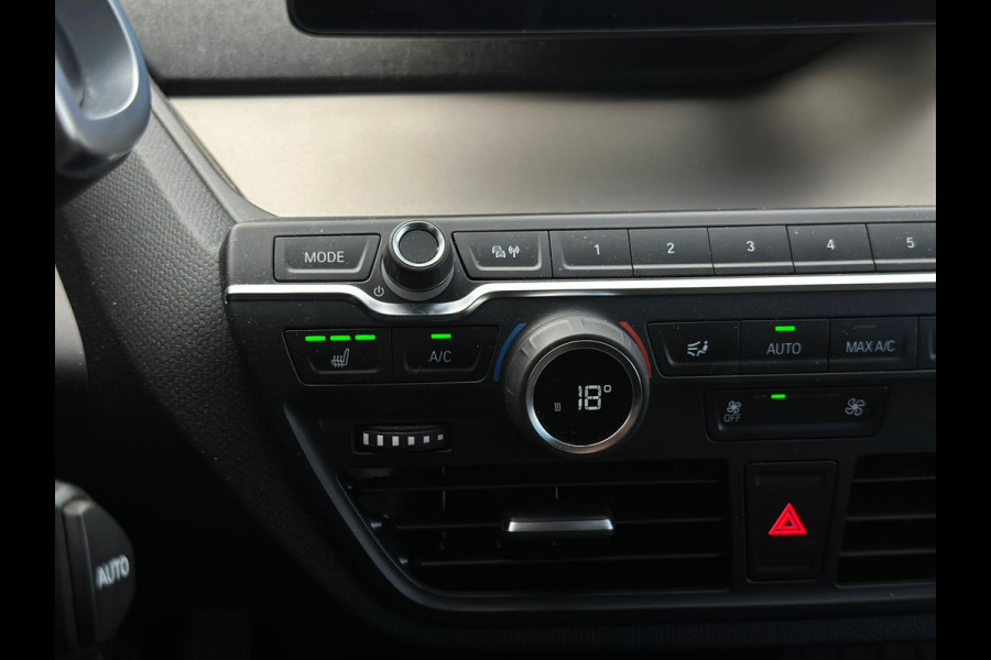 BMW i3 S SPORT Executive Edition 120Ah 42 kWh, dab, navi, 20 inch, achteruitrijcamera , 31-12-2019, Nederlandse auto met nap