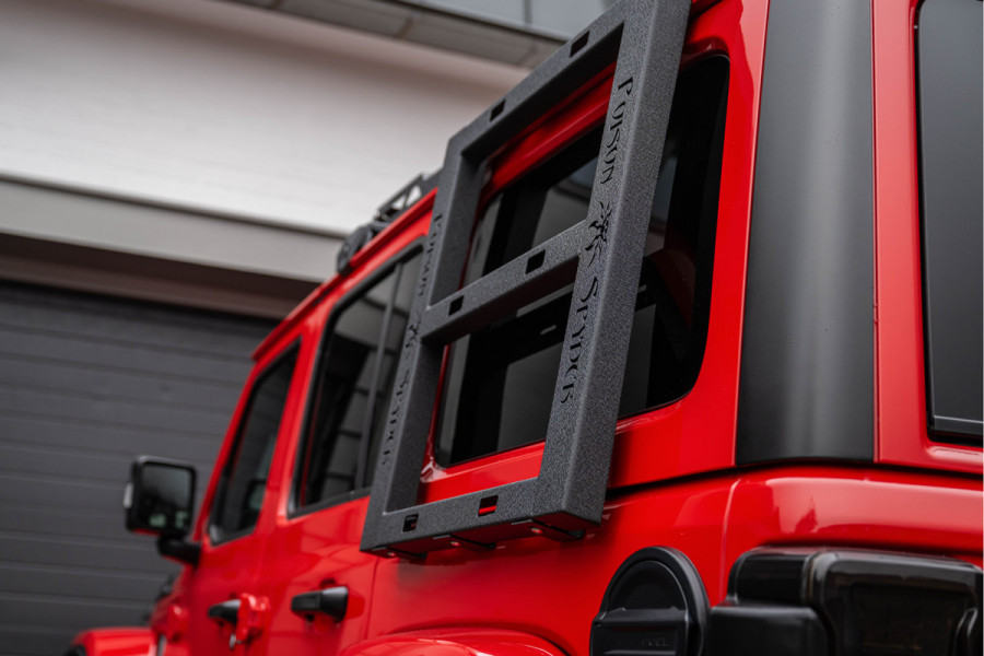 Jeep Wrangler Unlimited 2.0T - Method velgen 20" - Liftkit - Dakrek - stalen V&A bumper