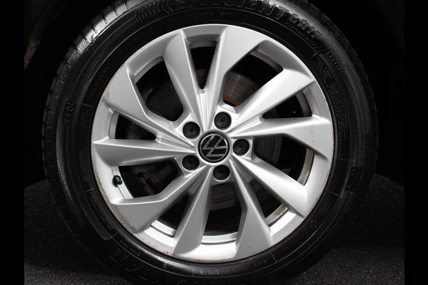 Volkswagen Polo 1.0 TSI 110pk DSG Style | Navigatie | Apple Carplay/ Android Auto | Parkeersensoren | Adaptive Cruise Control | Stoelverwarming | Ledverlichting | Climate Control