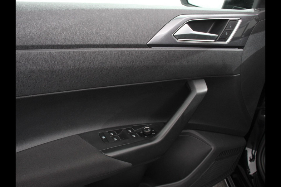 Volkswagen Polo 1.0 TSI 110pk DSG Style | Navigatie | Apple Carplay/ Android Auto | Parkeersensoren | Adaptive Cruise Control | Stoelverwarming | Ledverlichting | Climate Control