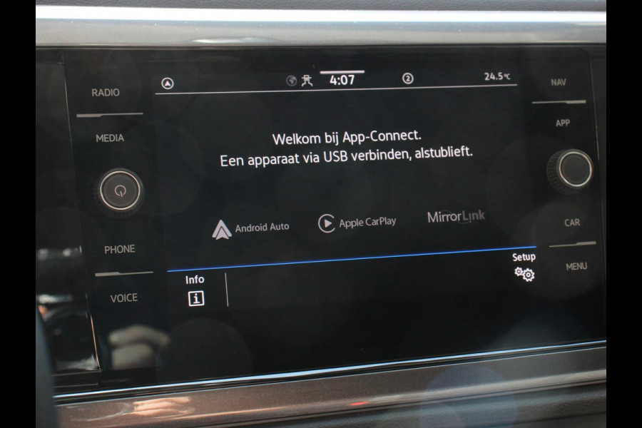 Volkswagen Polo 1.0 TSI 110pk DSG Style | Navigatie | Apple Carplay/ Android Auto | Parkeersensoren | Adaptive Cruise Control | Stoelverwarming | Ledverlichting | Climate Control