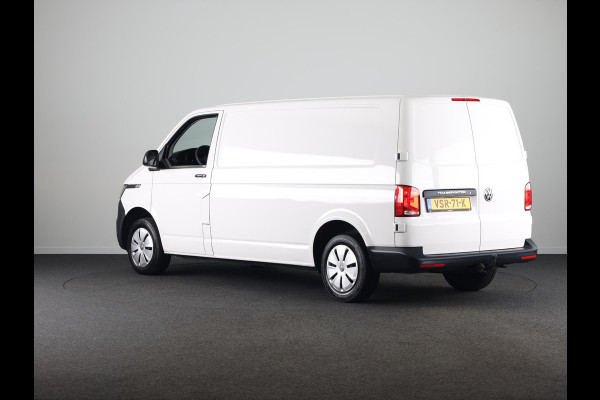 Volkswagen Transporter 2.0 TDI L2H1 28 Economy Business 110 PK | Navigatie via app | parkeersensoren | Cruise control |