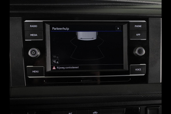 Volkswagen Transporter 2.0 TDI L2H1 28 Economy Business 110 PK | Navigatie via app | parkeersensoren | Cruise control |