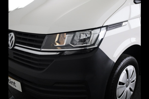 Volkswagen Transporter 2.0 TDI L2H1 28 Economy Business 110 PK | Navigatie via app | parkeersensoren | Cruise control |