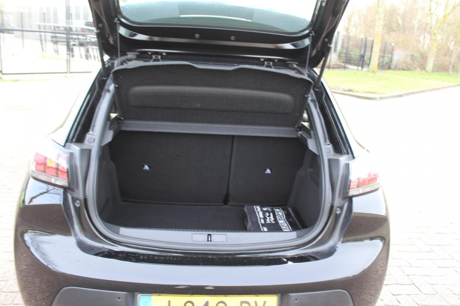 Peugeot 208 1.2 PureTech Blue Lease Active NAP CONNECTED SERVICES MULTIMEDIA