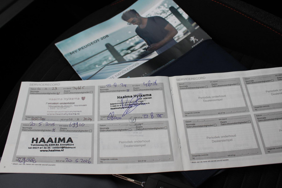 Peugeot 208 1.2 PureTech Blue Lease Active NAP CONNECTED SERVICES MULTIMEDIA