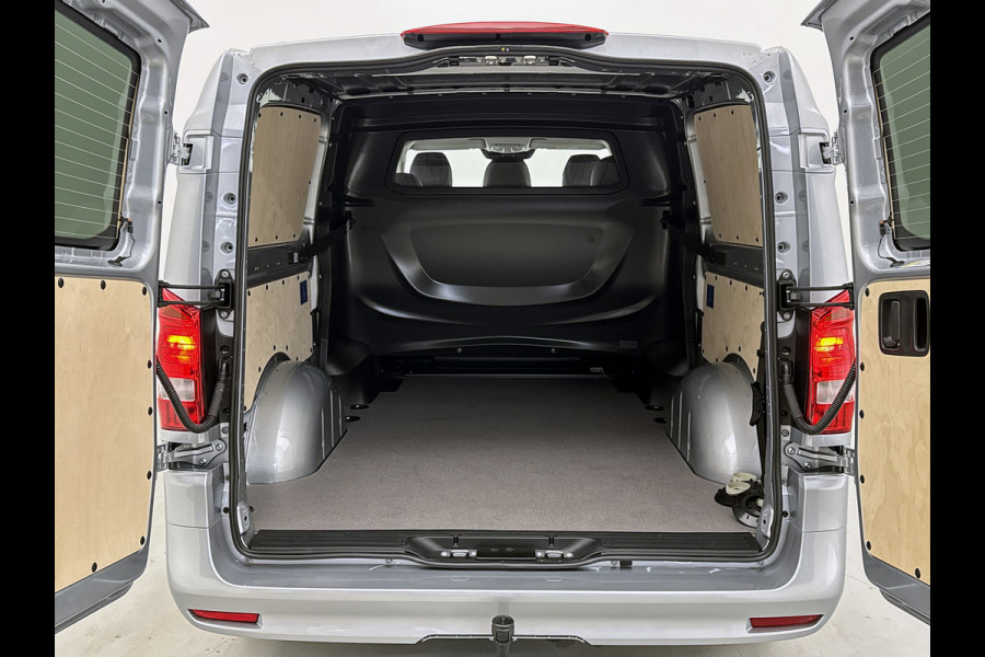 Mercedes-Benz Vito 119 CDI L3 DC *Edition* Leder Dubbele cabine bpm vrij Treeplanken Multibeam LED Trekhaak Achteruitrijcamera Betimmering