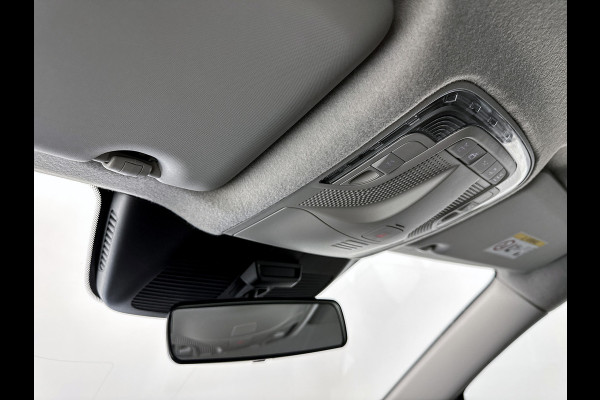 Mercedes-Benz Vito 119 CDI L3 DC *Edition* Leder Dubbele cabine bpm vrij Treeplanken Multibeam LED Trekhaak Achteruitrijcamera Betimmering