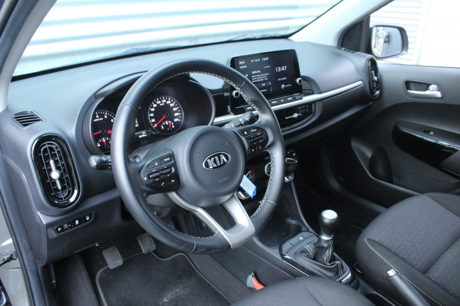 Kia Picanto 1.0 DPi 67pk DynamicLine NL-Auto NAP Airco Cruise Camera Carplay 14"LMV 1e Eigenaar