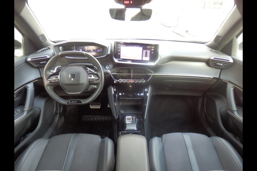 Peugeot 2008 1.2 130PK Automaat | GT-line | 360 camera | Full options |