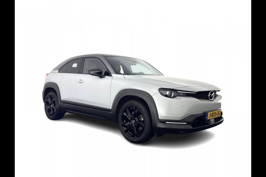 Mazda MX-30 e-SkyActiv 145 First Edition 36 kWh {SOH-94%} (INCL-BTW) Aut.*LEATHER-MICROFIBRE | FULL-LED | NAVI-FULLMAP | KEYLESS | BLIND-SPOT |  ADAPTIVE-CRUISE | HEAD-UP | CAMERA | DIGI-COCKPIT | MEMORY-PACK | SHIFT-PADDLES | 18"ALU*