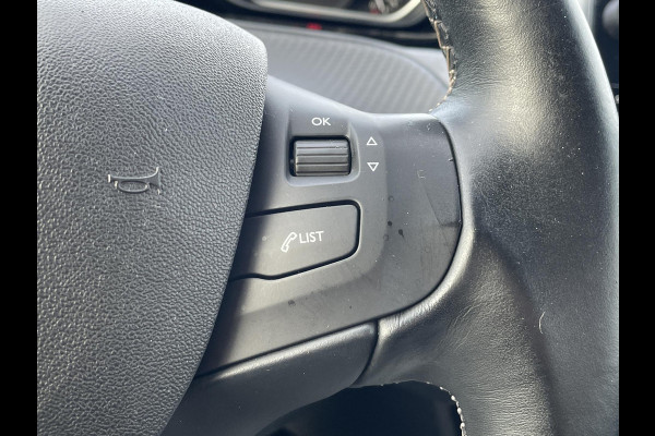 Peugeot 208 1.2 PureTech Allure | Apple Carplay & Android Auto