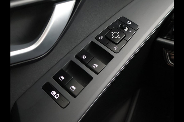 Kia Niro EV DYNAMICPLUSLINE 64.8 kWh + LEDER | STOEL/STUURWIELVERW. | CARPLAY | ADAPTIVE CRUISE