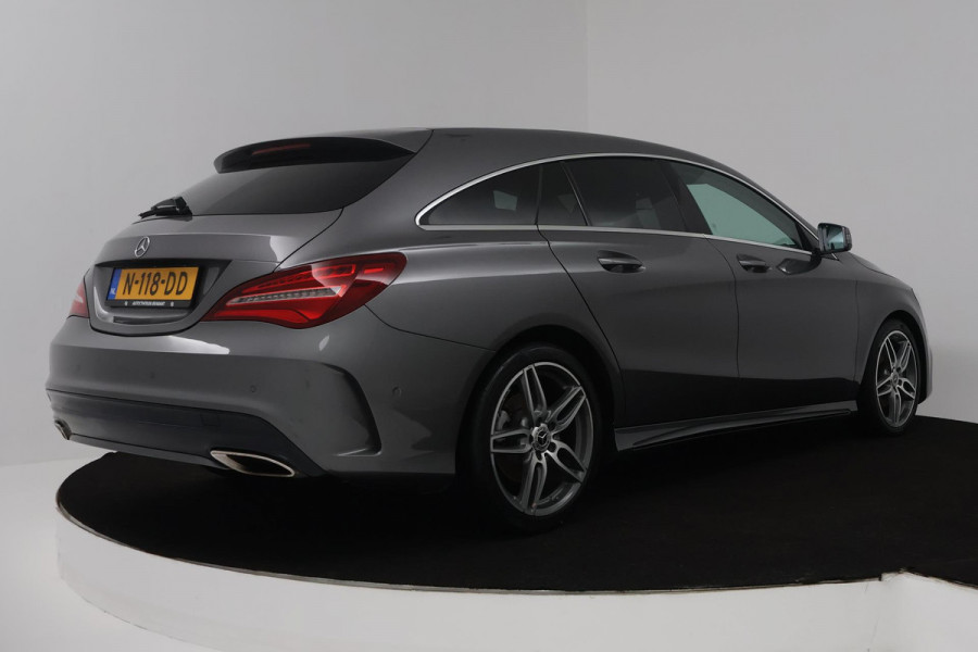 Mercedes-Benz CLA-Klasse Shooting Brake 180 Business Solution AMG (ACHTERUITRIJCAMERA, NAVIGATIE, PARKEERSENSOREN)