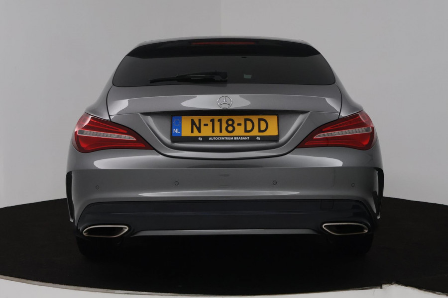 Mercedes-Benz CLA-Klasse Shooting Brake 180 Business Solution AMG (ACHTERUITRIJCAMERA, NAVIGATIE, PARKEERSENSOREN)