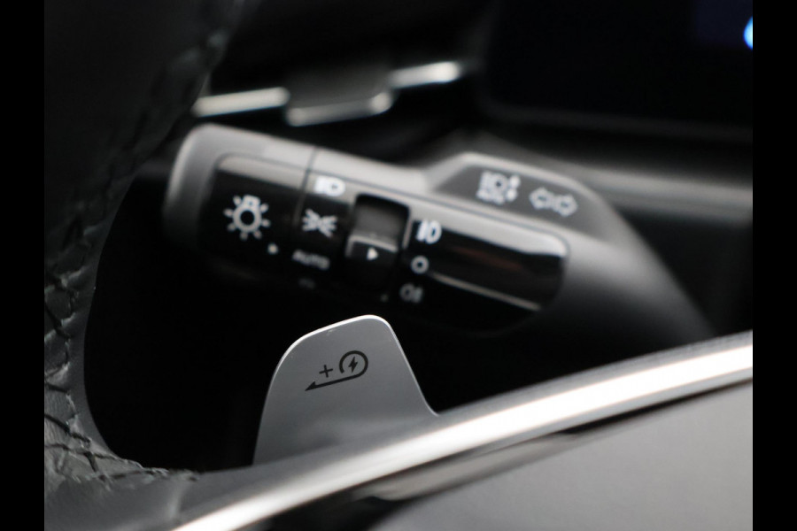 Kia e-Niro DYNAMICPLUSLINE 64.8 kWh + LEDER | STOEL/STUURWIELVERW. | CARPLAY | ADAPTIVE CRUISE