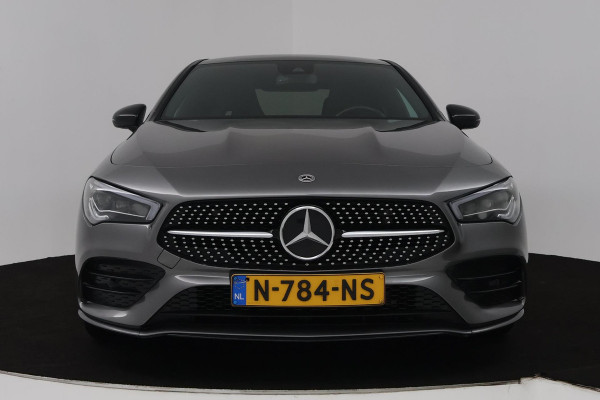 Mercedes-Benz CLA-Klasse 180 Business Solution AMG (SFEERVERLICHTING, STOELVERWARMING, ELEKTR STOELEN, ACHTERUITRIJCAMERA)