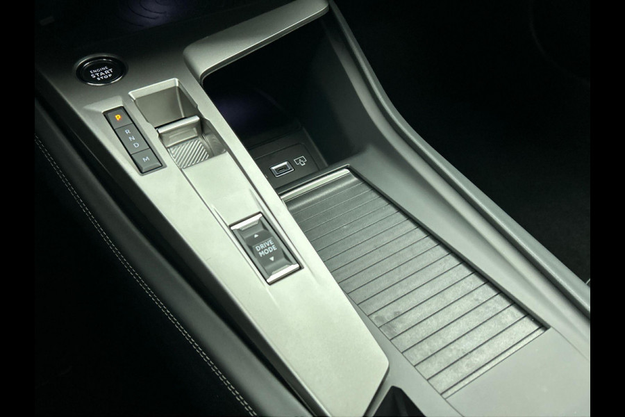 Peugeot 408 1.2 PureTech Allure Pack 130pk Automaat | DEMO ! | Comfort Pakket | Ergo comfort stoel | Electrische stoelverstelling | lichtmetalen velgen | stoelverwarming | Camera | Navigatie | Climate Control | Dab | Led | Parkeer sensoren