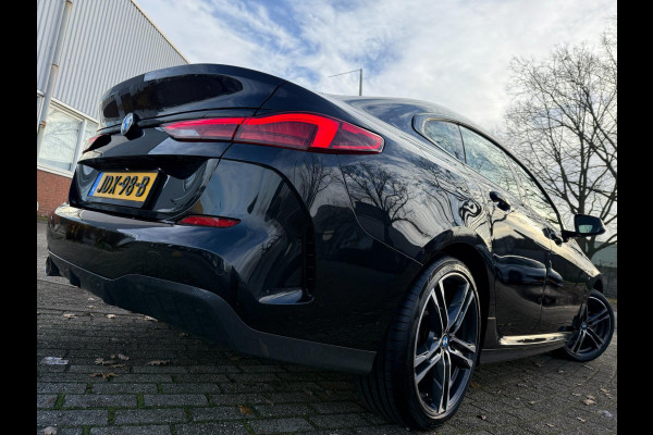 BMW 2 Serie Gran Coupé 218i 2020 M-SPORT PAKKET HIGH-EXE LEDER CARPLAY KEY GO