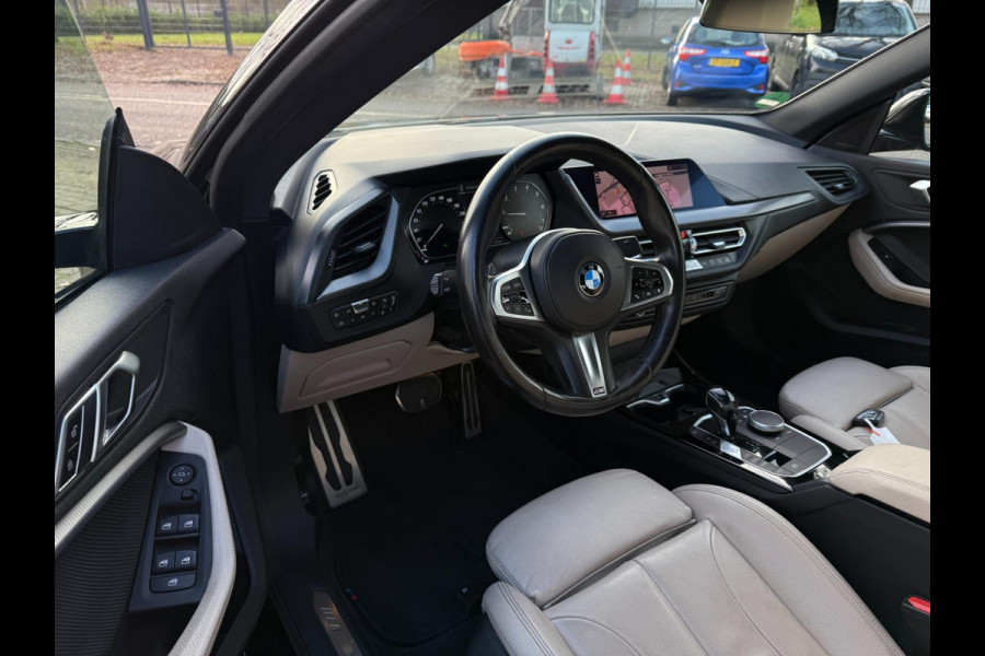 BMW 2 Serie Gran Coupé 218i 2020 M-SPORT PAKKET HIGH-EXE LEDER CARPLAY KEY GO