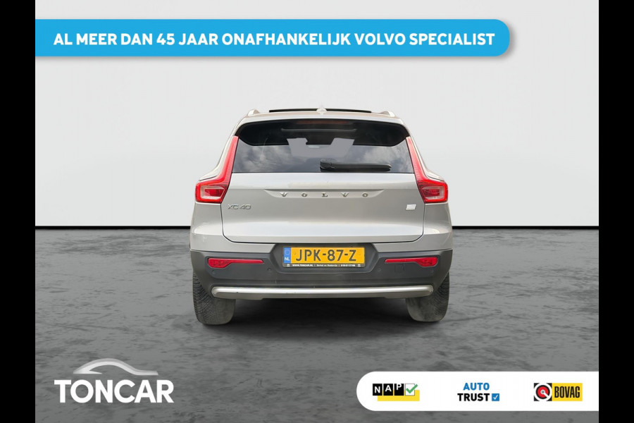 Volvo XC40 1.5 T5 261PK Plug-in hybrid Ultimate Bright SOH 99% | Skyroof | HK audio | A-Camera | Climate Pack | Pilot- Park Assist