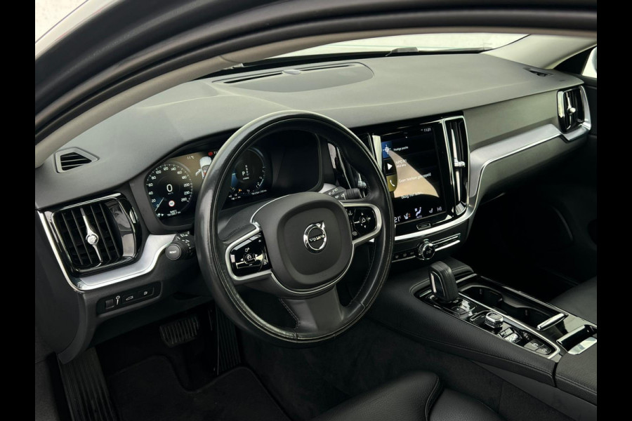 Volvo V60 2.0 T6 Recharge AWD Business Pro NL-AUTO | LEDER | CAMERA | STUURWIEL VERW | STOELVERW |