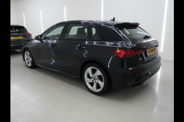 Audi A3 Sportback 30 TFSI S edition Navigatie Apple Carplay / Android Auto Adaptive Cruise Control Parkeersensoren Full Led Virtual Cockpit Climate Control