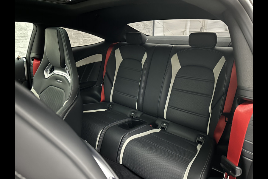 Mercedes-Benz C-Klasse Coupé 63 S AMG | Keramisch | Schaalstoelen | AMG Driver's Package | Aero-Pakket | Panorama | Burmester | Multi-Beam LED | Memory | ACC | Rij-Assistentie Pakket | Keyless-Go | Sfeerverlichting | Carplay |
